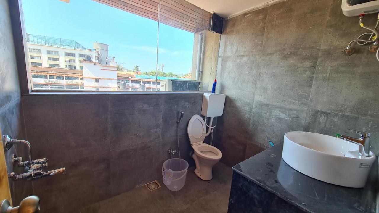 Rk 2 And 3 Bedroom Penthouse Панаджи Екстериор снимка